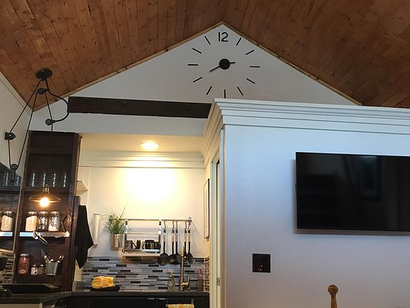 Light & Fan to circulate air