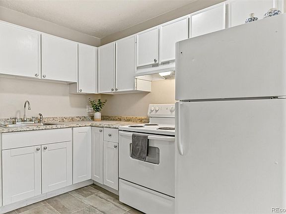 3rd image of 560 Dayton Street