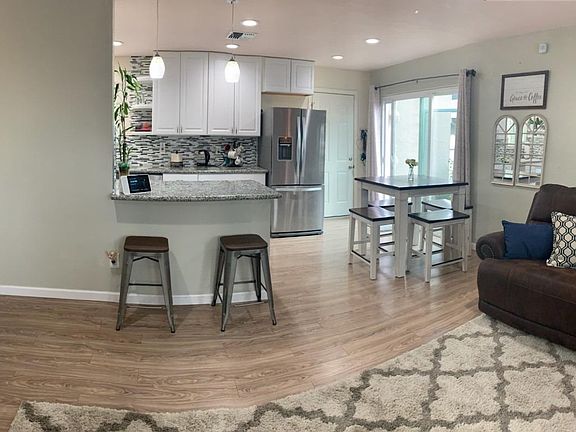 5th image of 8707 Crucero Dr