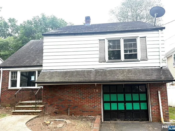 79 Blauvelt Ave, Dumont, NJ 07628