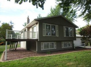 700 7th Ave, Mountain Lake, MN 56159