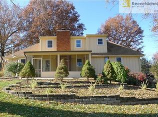 807 Adams Dr, Liberty, MO 64068