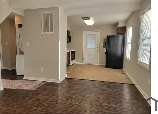 1737 Eastern Blvd — Photo 13