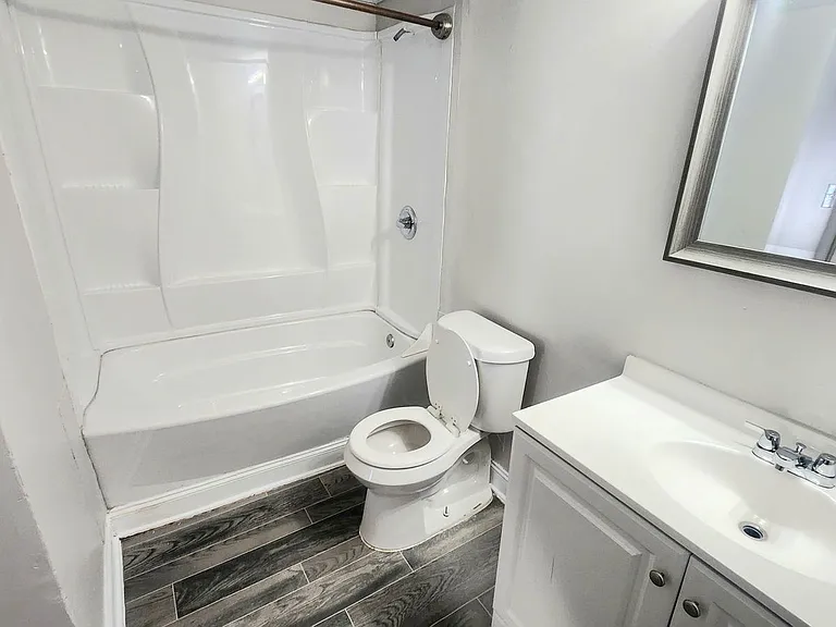 Riverbend Apartments — Photo 66