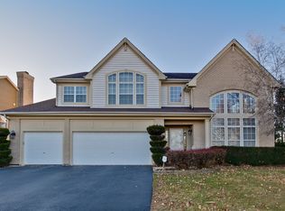 1488 Maidstone Dr, Vernon Hills, IL 60061