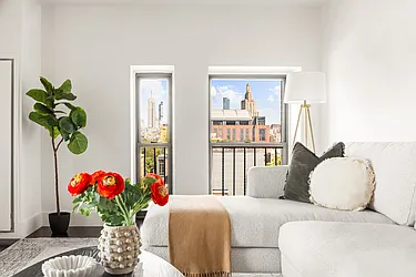 160 Bleecker Street, #8GW