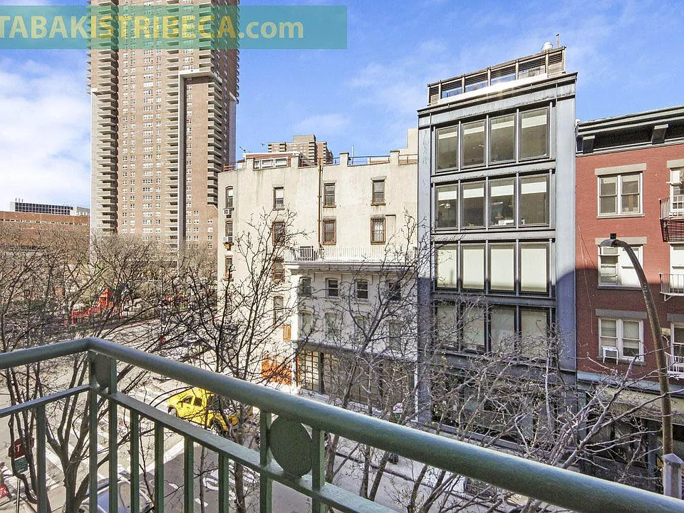 311 Greenwich St #6H