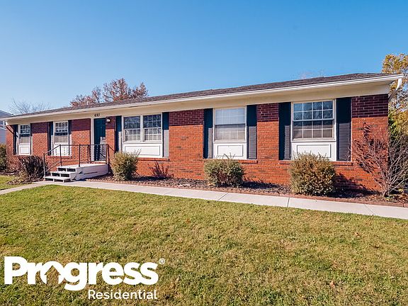 4th image of 693 Stow Pl