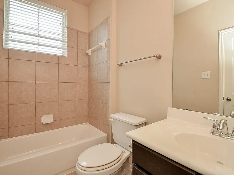 3307 Home Point Dr — Photo 26