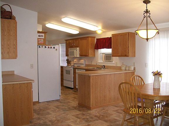 4th image of 623 Pierce St