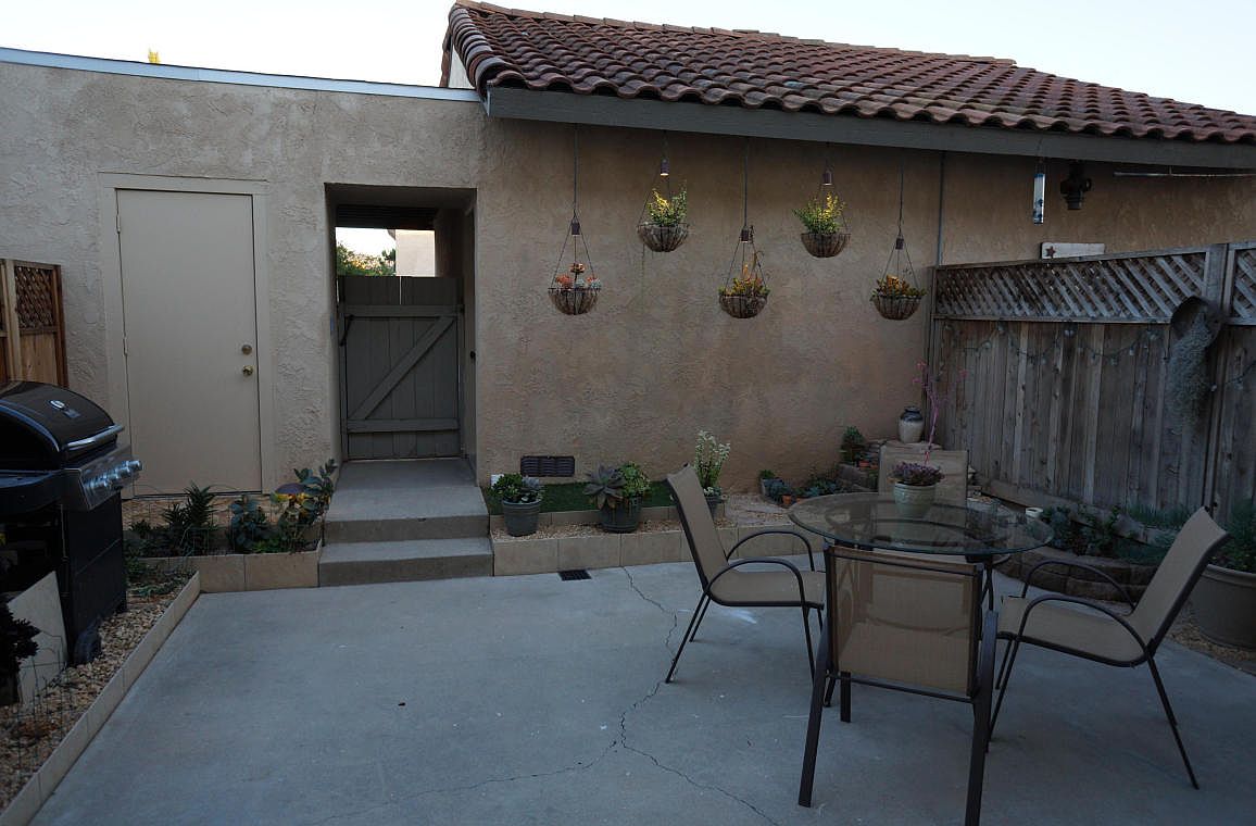 1006 Palmetto Way APT C, Carpinteria, CA 93013 Zillow