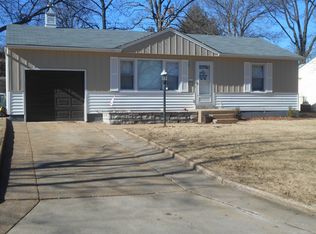 8501 General Grant Ln, Saint Louis, MO