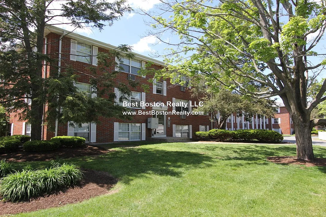2 bed, 1.0 bath, $2,150 — Photo 3