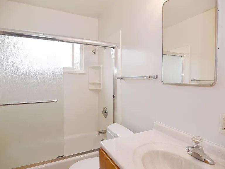 414 Cornell Ave #2 — Photo 6