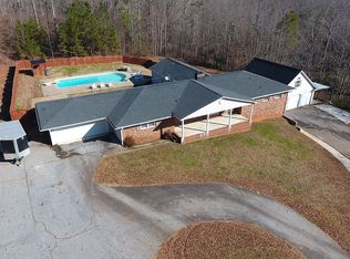 983 Hospital Rd, Commerce, GA 30529