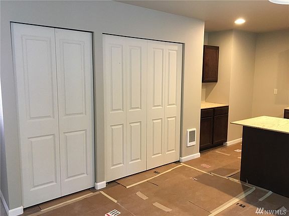 4th image of 2261 SE Kelby Cir