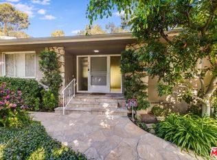 642 Elkins Rd, Los Angeles, CA 90049