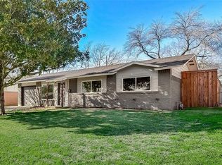 2801 Posey Dr, Irving, TX 75062