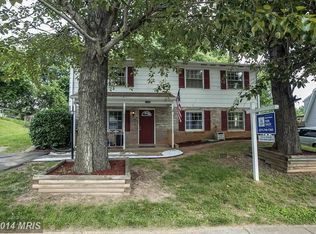 13883 Langstone Dr, Woodbridge, VA 22193