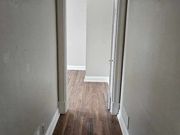 305 E Main St #305 — Photo 5
