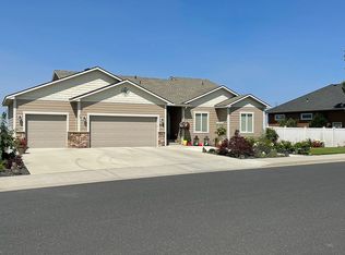 8407 N Upper Mayes Ln, Spokane, WA 99208