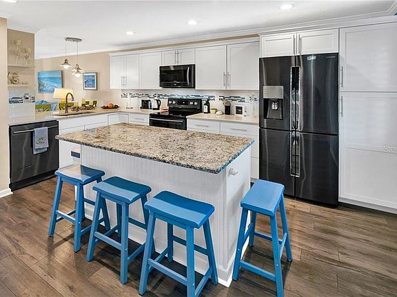3rd image of 5050 Coquina Key Dr SE #5050