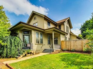 220 Center St, Naperville, IL 60540