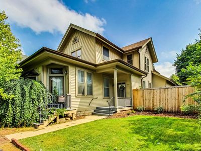 220 Center St, Naperville, IL, 60540