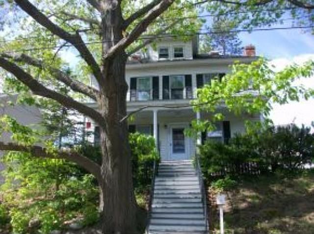 2nd image of 584 Merrimack St