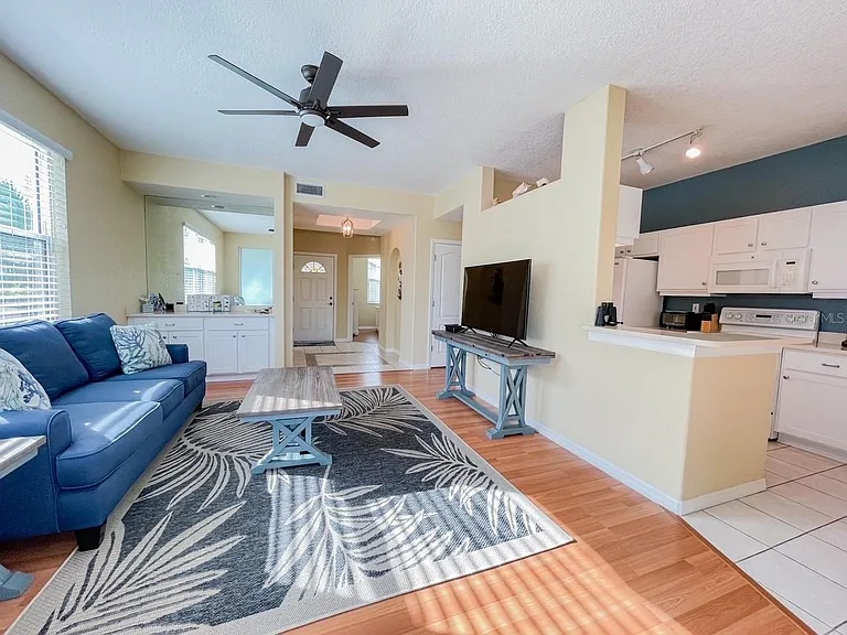1802 Auburn Lakes Cir — Photo 5