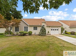 832 Vail Rd #B, Monroe Township, NJ 08831