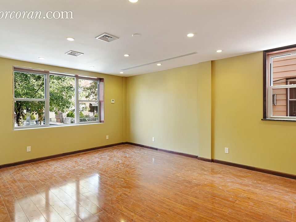 2nd image of 1830 W 12th St #1