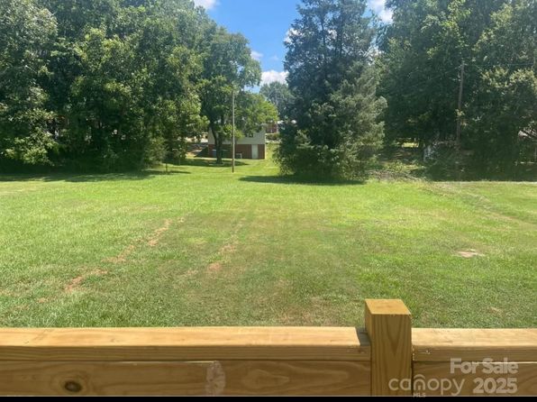 213 Crowell Ave, Albemarle, NC 28001