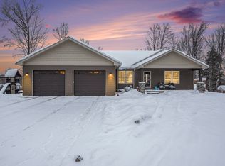 18274 200th Ave, Leroy, MI 49655