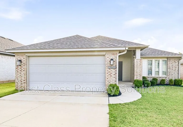 13500 Watson Dr — Photo 1