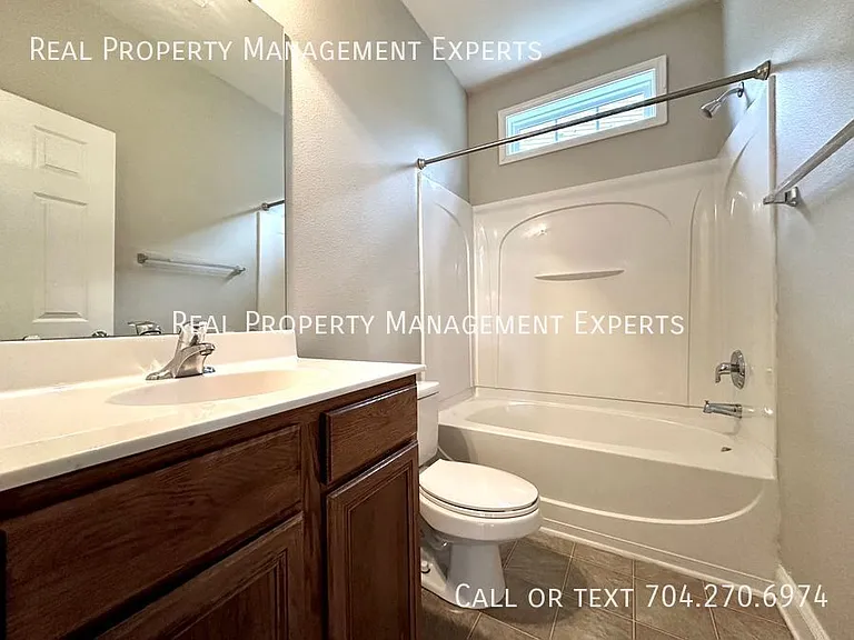 9824 Coatbridge Dr — Photo 20