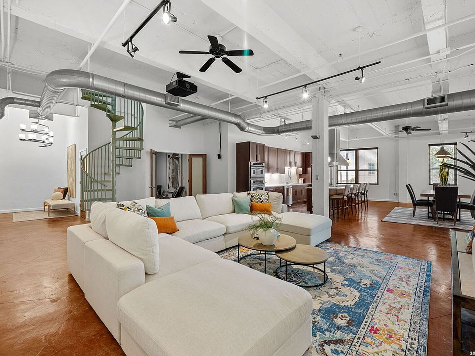 1st image of 1339 S FLORES ST #202