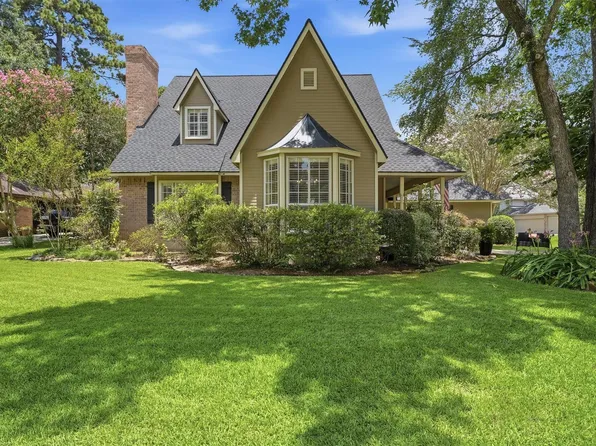 5311 Timber Shade Dr, Kingwood, TX 77345