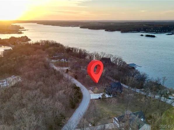 156 Turn Bridge Ln, Sunrise Beach, MO 65079