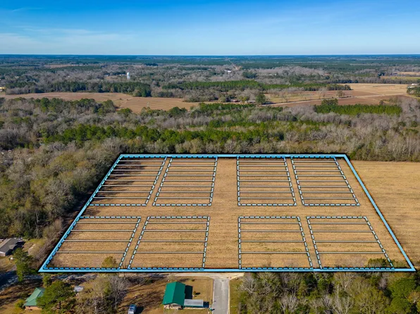 10 Street, Florala, AL 36442