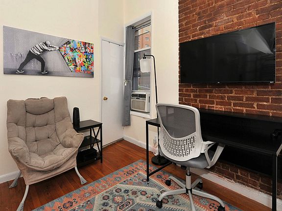 2nd image of 1762 2nd Ave #2B