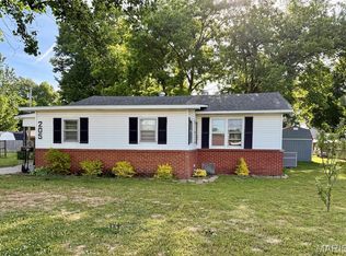 205 Wellborn Rd, East Prairie, MO 63845