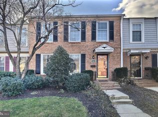 1704 Dana St, Crofton, MD 21114