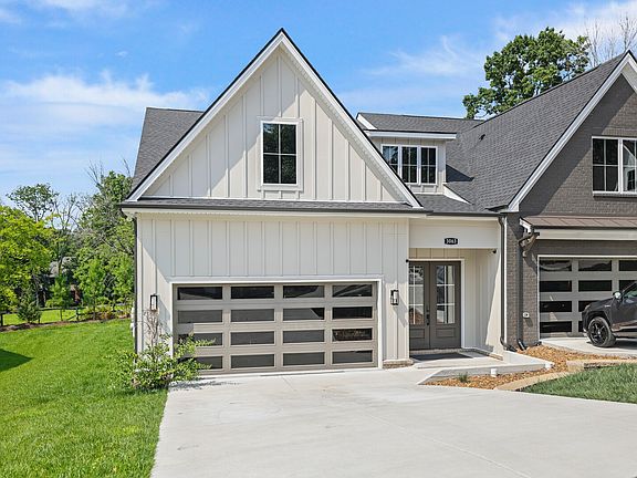 2nd image of 3063 Wiltshire Park Pl