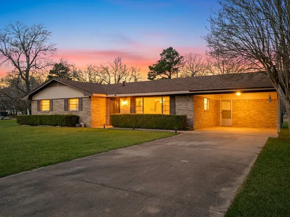 295 E San Diego St, Detroit, TX 75436