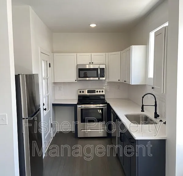 111 N Foushee St #1 — Photo 5