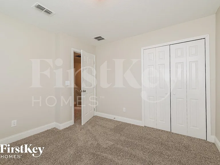 419 Eagle Dr — Photo 12