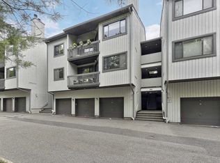 124 Magnolia Rd, Ramsey, NJ 07446