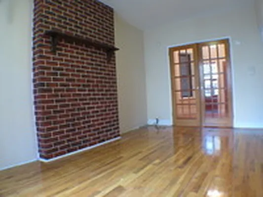 Rented by Glasser Realty LLC | media 11