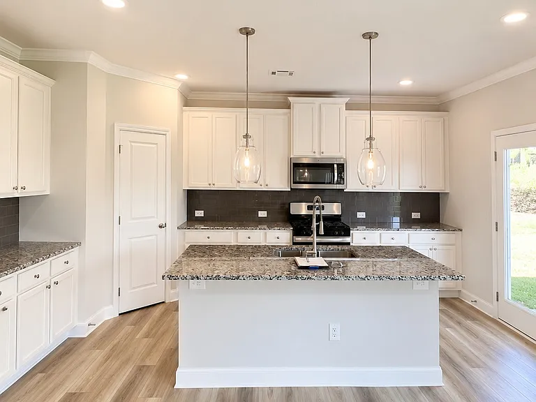 4595 Silver Oak Dr — Photo 3
